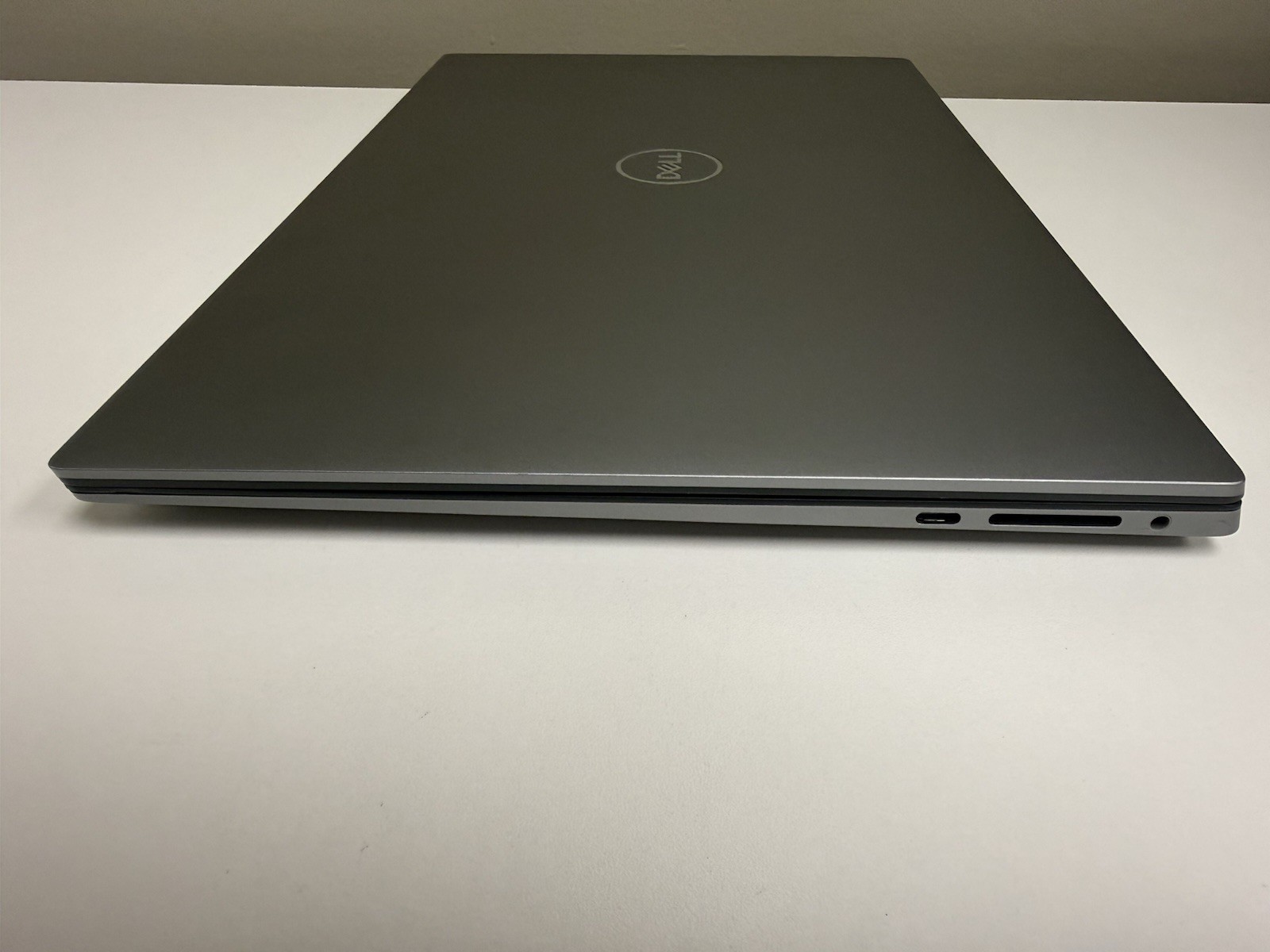 DELL Precision 5570 15.6″ i7-12800H 16GB 512GB RTX A1000 Win11Pro
