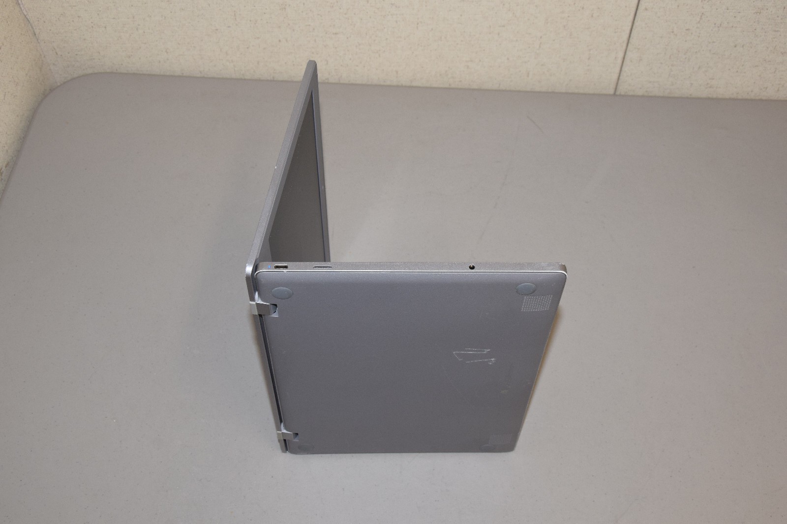 Samsung Chromebook 4 XE310XBA 11.6″ intel Celeron N4000 4GB RAM 32GB SSD