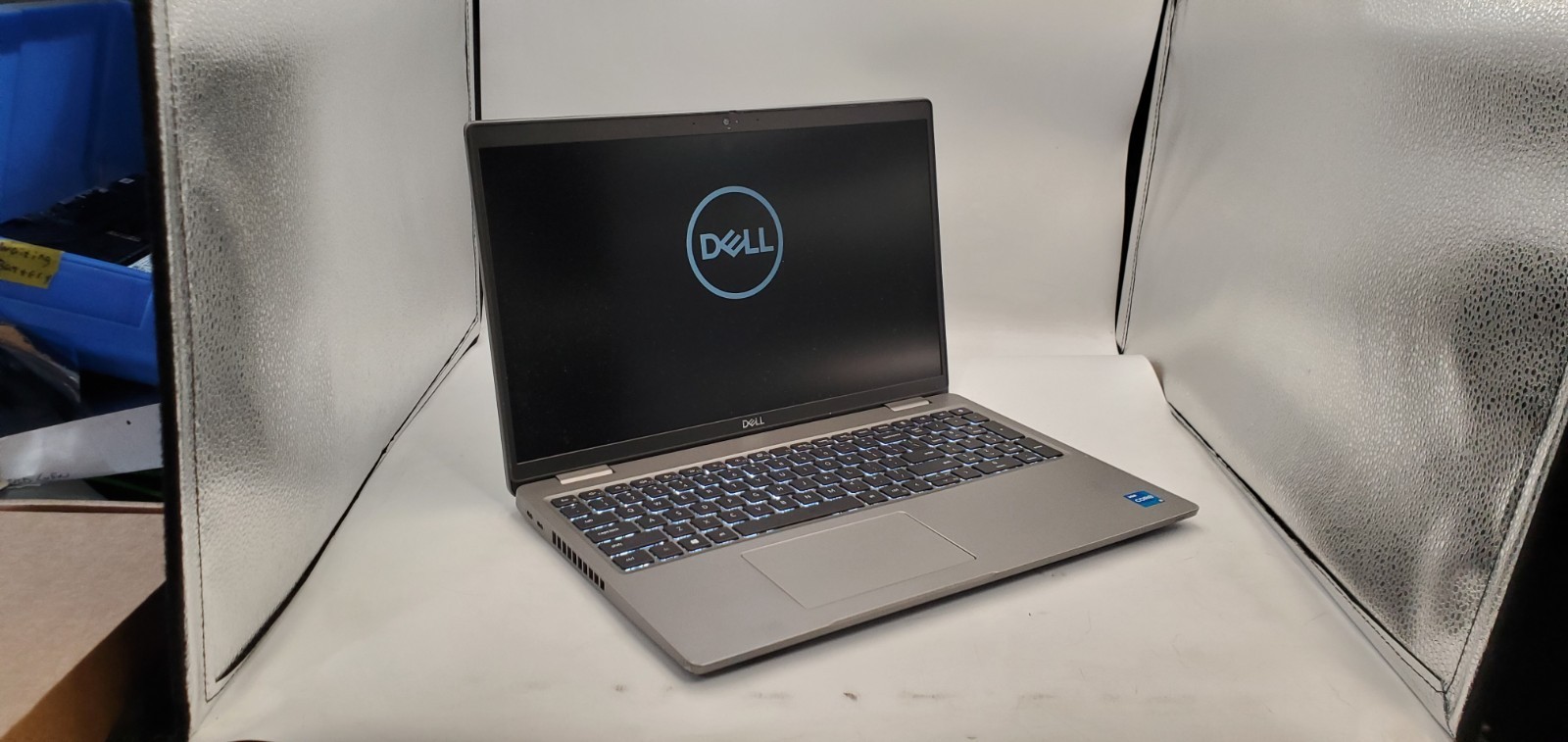 Dell Latitude 5520 Laptop Intel Core i5-11th Gen 8GB RAM 256GB SSD W11P UHD 15″