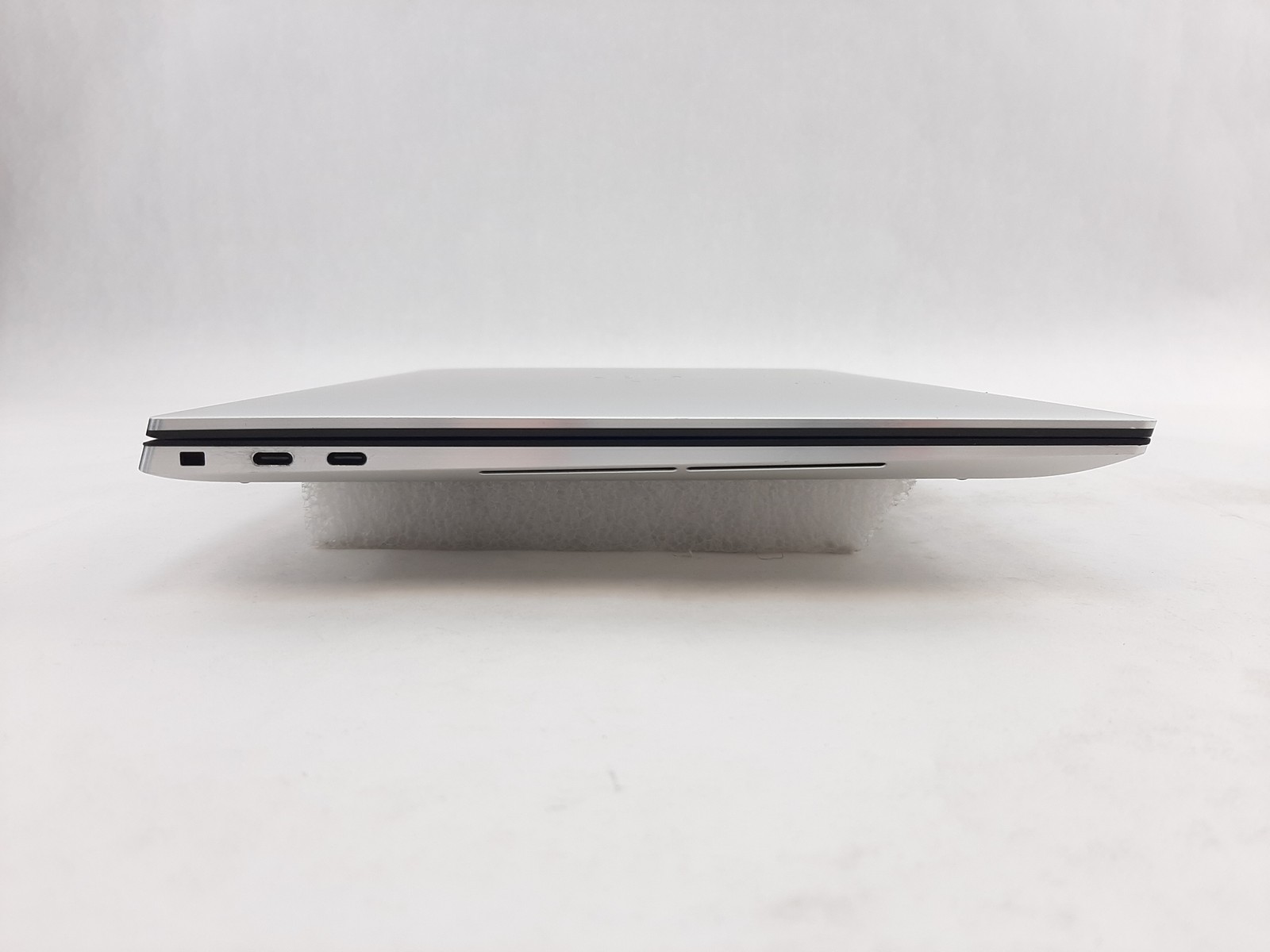 Dell XPS 15 9510 i7-11800H 2.30GHz 16GB RAM 512GB NVMe Marks Parts/Repair C3*74