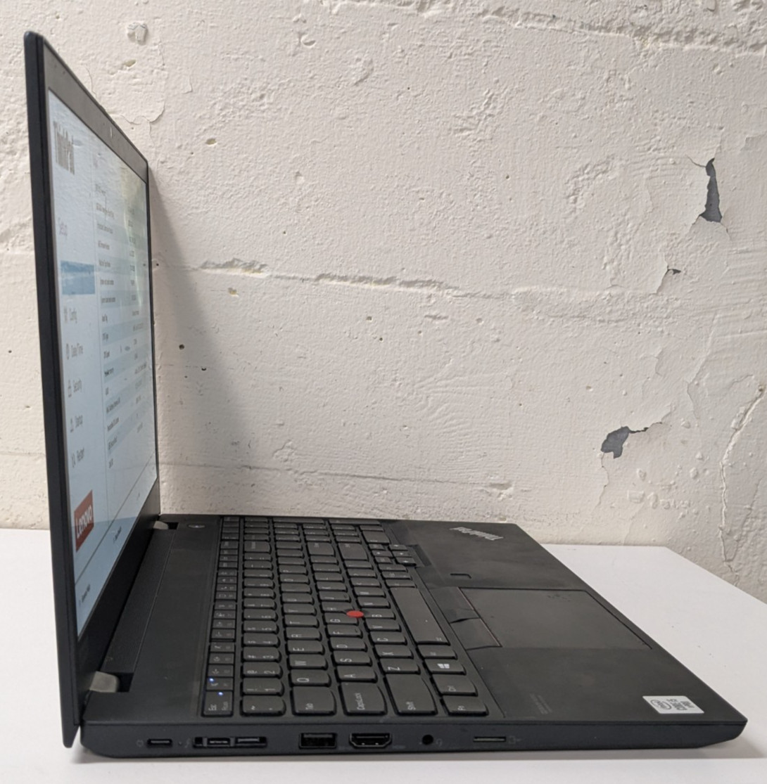 Lenovo ThinkPad P15s Gen 1 15.6″ i5-10310U 1.70GHz 16GB No Drive/OS SOLD AS-IS