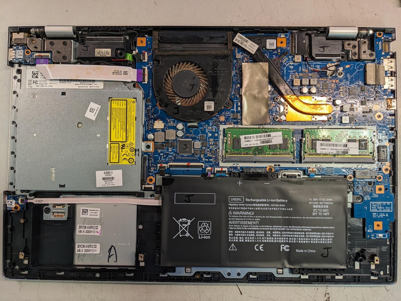 HP ENVY 17T-CE100 i7-10510U @ 1.80 GHz, 16GB RAM, NO HDD/OS – (FOR PARTS)