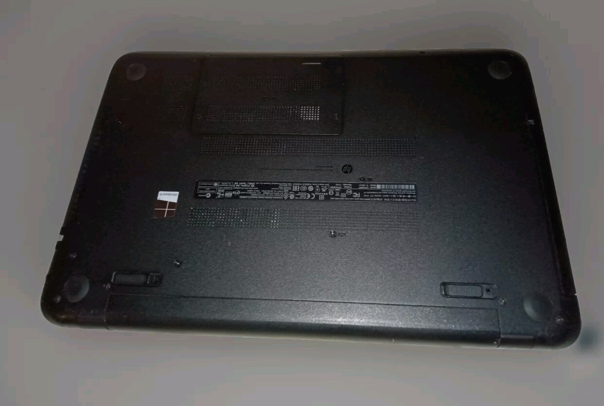 HP 15-f009wm Notebook PC – AMD E1-2100, 4 GB, 500GB Parts Only Untested