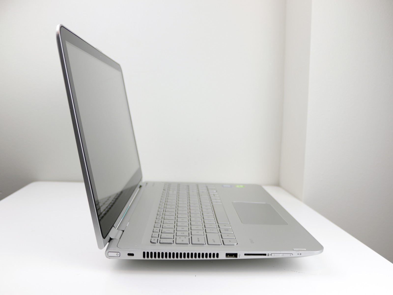HP Envy M6-W TOUCH x360 Laptop Intel Core i7-6500U, 8GB RAM, 512GB SSD, NVIDIA