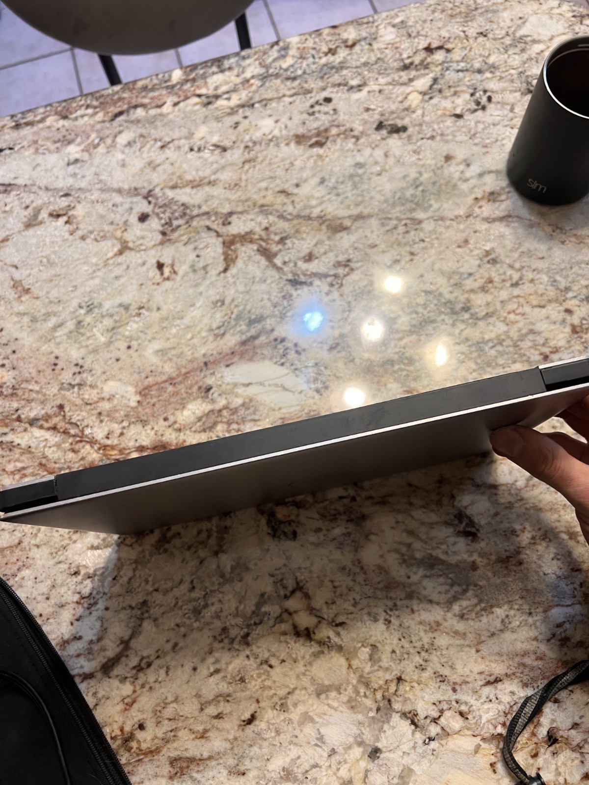 Dell XPS 13 9343- Working PC – Smashed Screen/No Battery – 256GB SSD – READ
