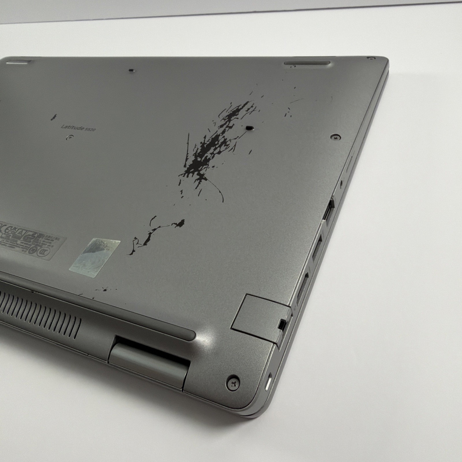 Dell Latitude 5520 Laptop i5‑1135G7 • 16GB RAM • 15.6″ FHD 256 GB SSD Win11 Pro