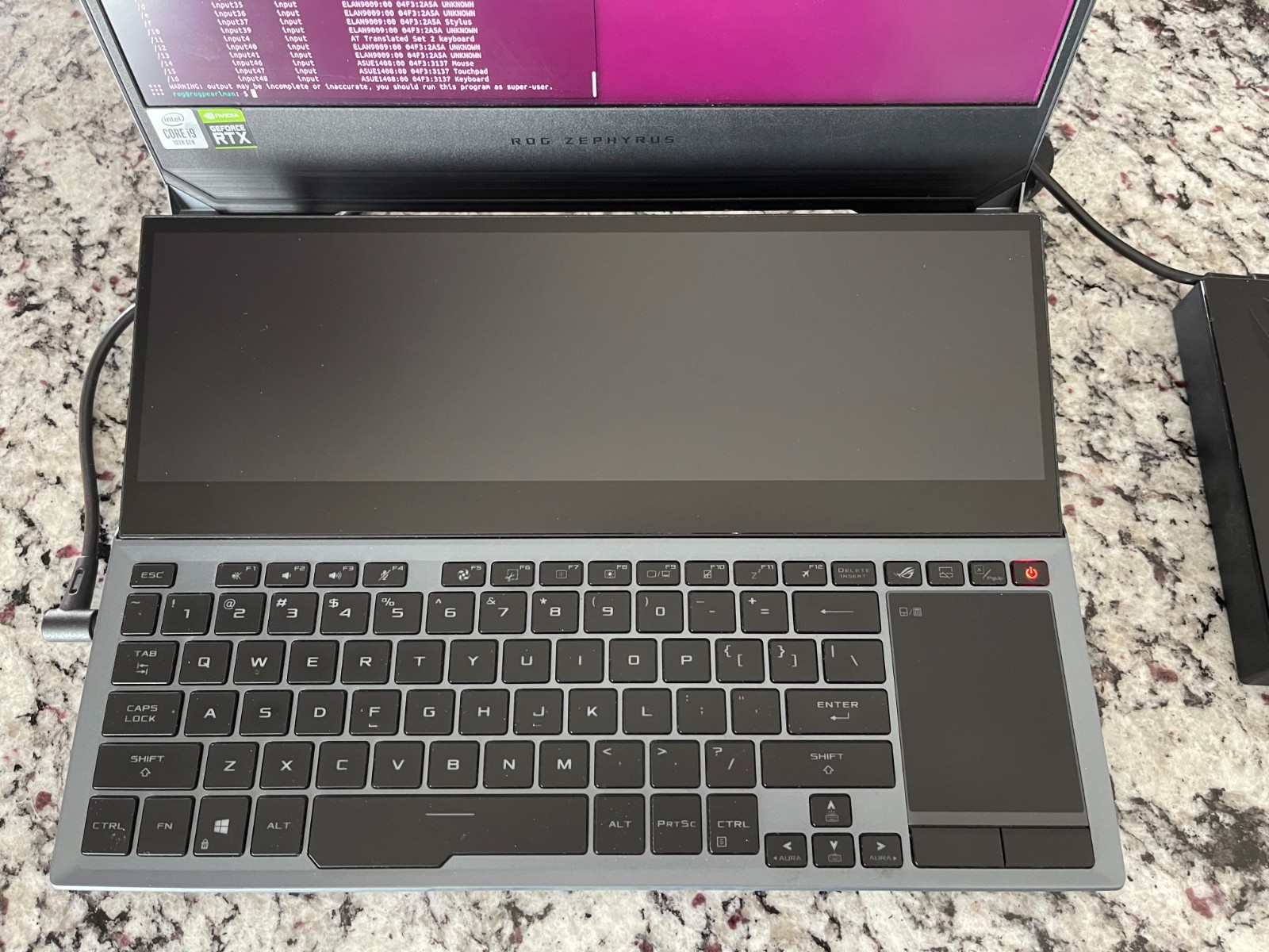 ASUS ROG Zephyrus Duo 15 GX550 NVIDIA RTX 2080 Super Max-Q 32GB RAM Thunderbolt