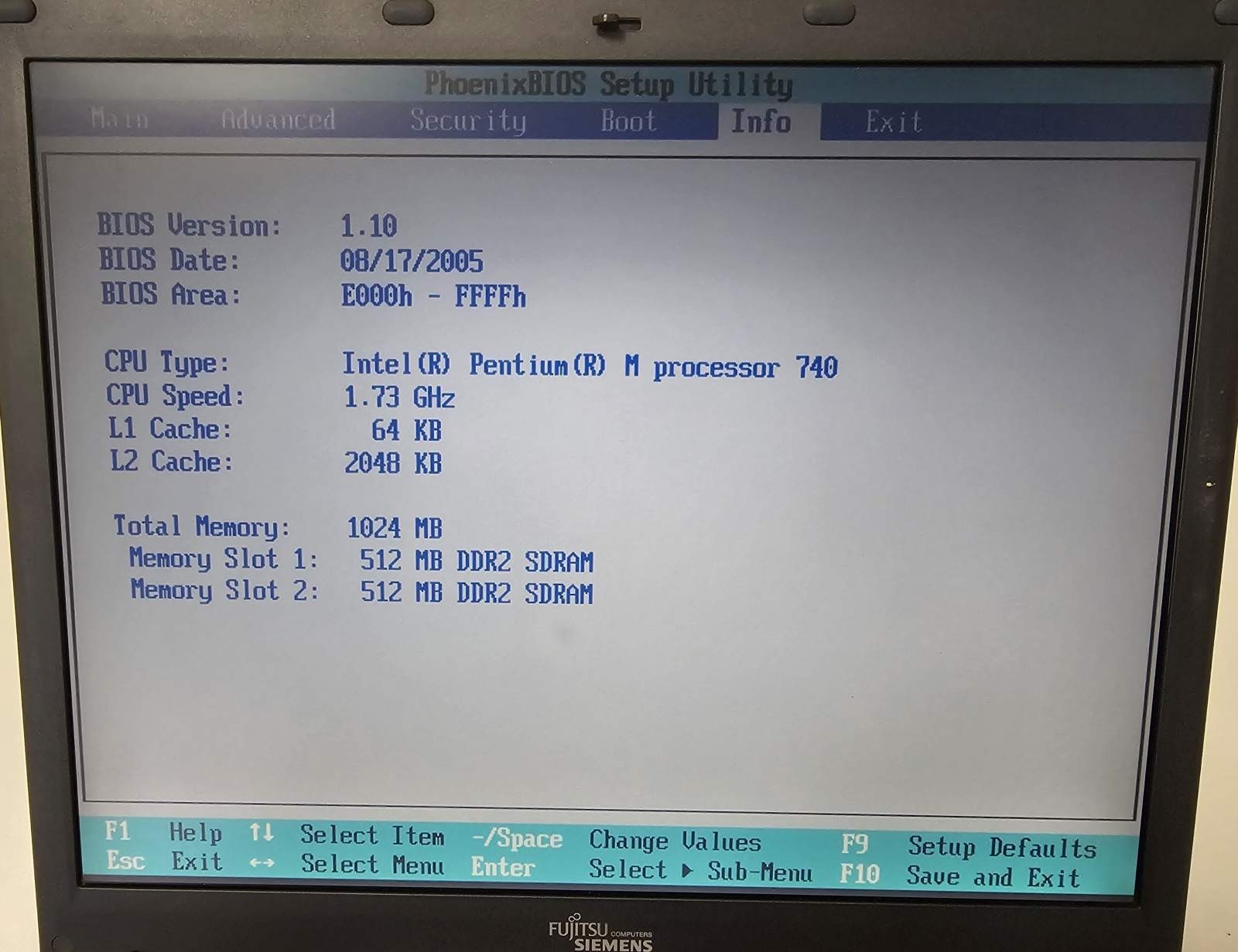 Retro Notebook Fujitsu Siemens E8020 with Windows XP Serial RS232 Parallel