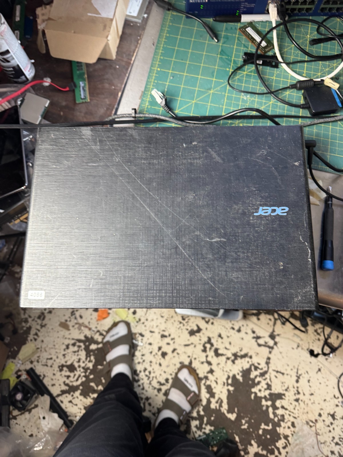 Acer Aspire E5-573 Intel Core i3 4th Gen 15.6″ Laptop for Parts/Repair #4086