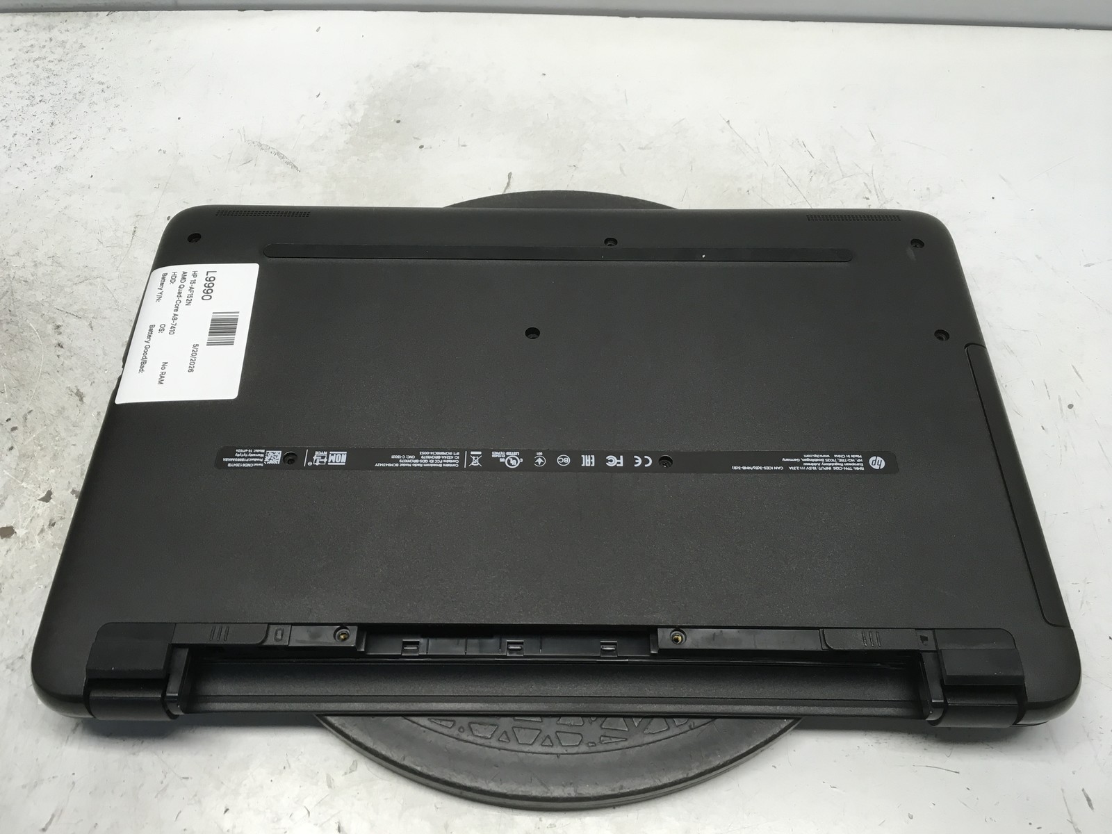 HP 15-AF152N AMD Quad-Core A8-7410 2.2GHz No RAM NO HDD No Batt