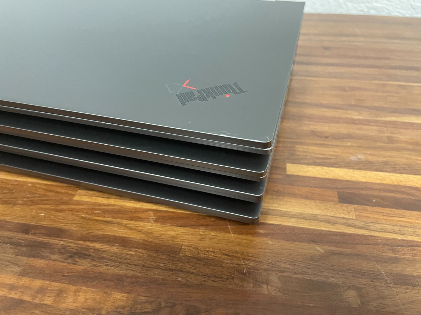 Lot of 4 Lenovo ThinkPad X1 Yoga 14″ i7-10510U 16GB RAM NO SSD READ!