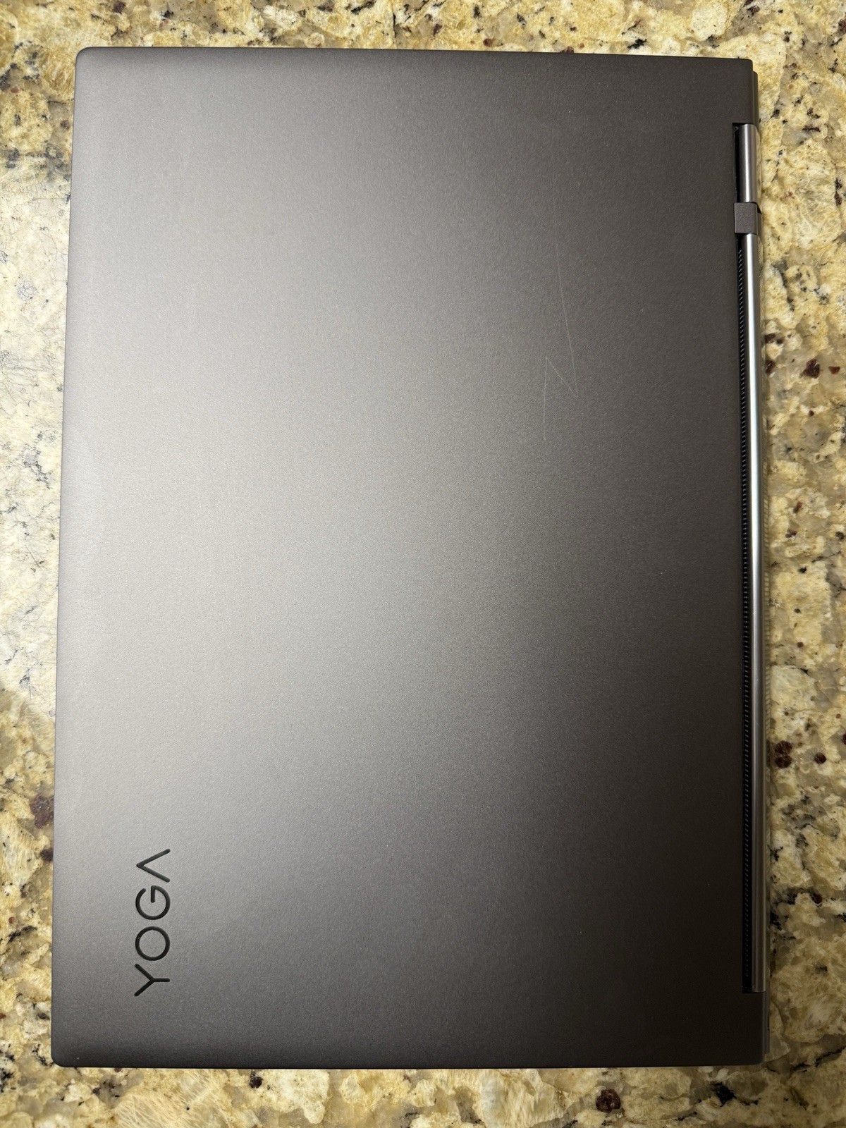 Lenovo YOGA C930-13IKB 2-IN-1 i7-8550U 8GB RAM 256GB SSD 13.9″ FHD TOUCH WIN10H