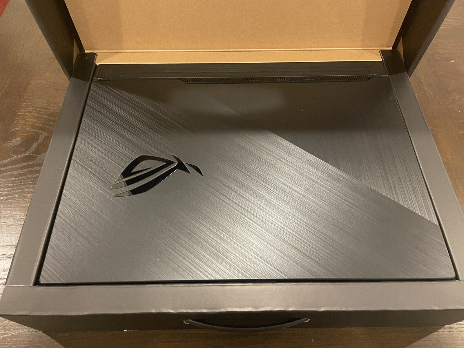 ASUS ROG 15.6 FHD, INTEL i7-9750H, UP TO 4.5GHz, 16GB DDR4, 1TB HDD + 512GB SSD