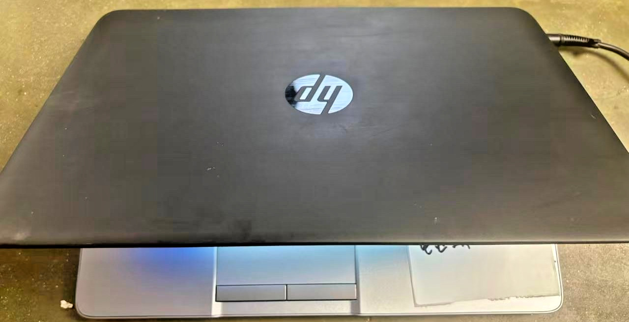 HP Elitebook 840 G2 14″ Laptop | i7-5600U | 8GB RAM | 128GB SSD Win10 No Battery