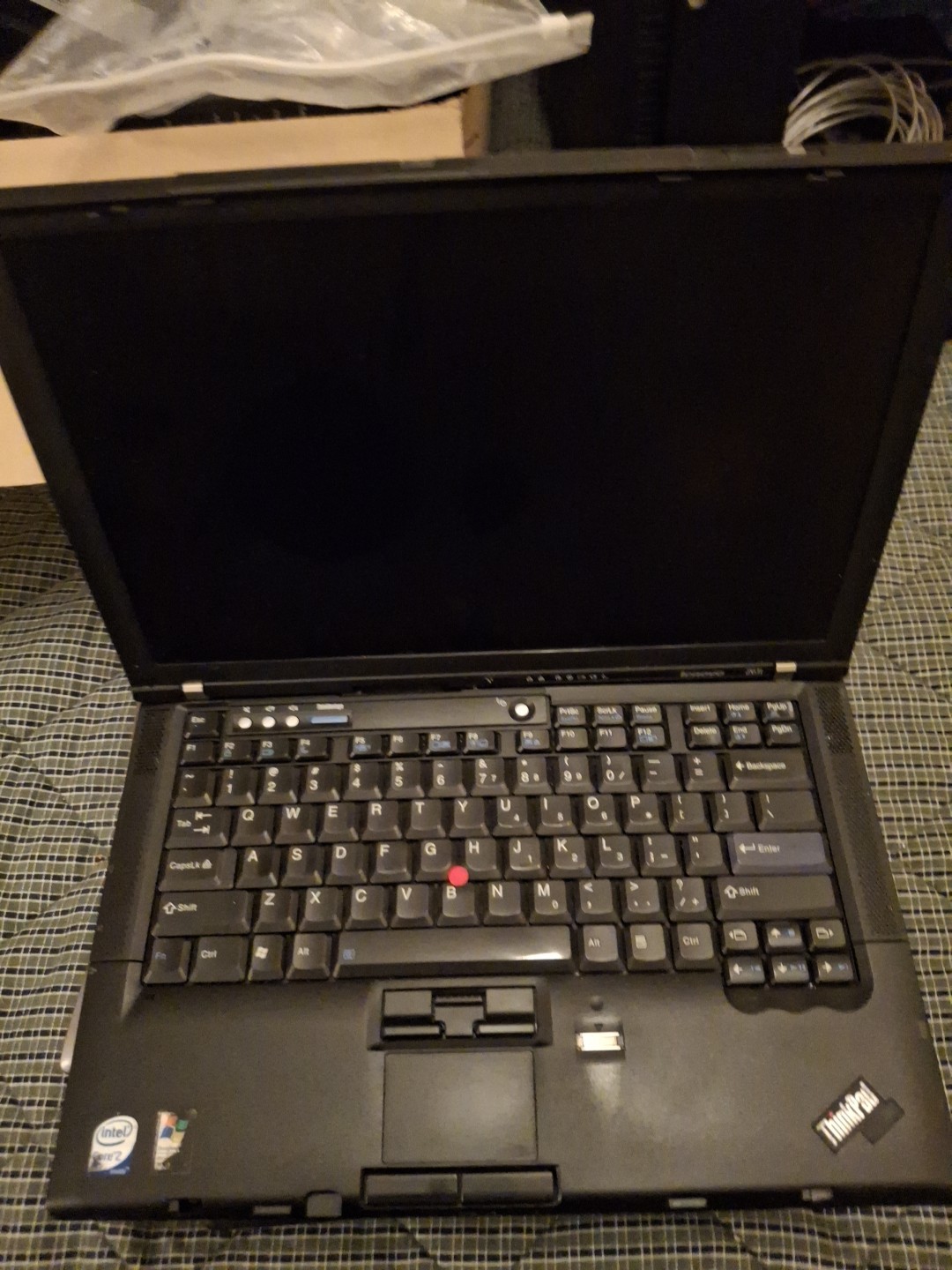 Lenovo ThinkPad T400 14.1in. (160GB, , 3GB) Notebook/Laptop – Black – 2765PAU