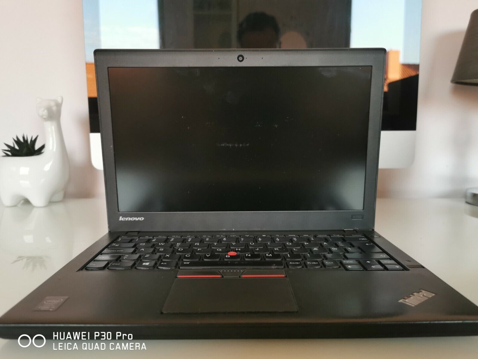 Lenovo ThinkPad X250 Laptop Intel i5-5300U 2.30GHz 4GB RAM 120GB SSD Win 10 Pro