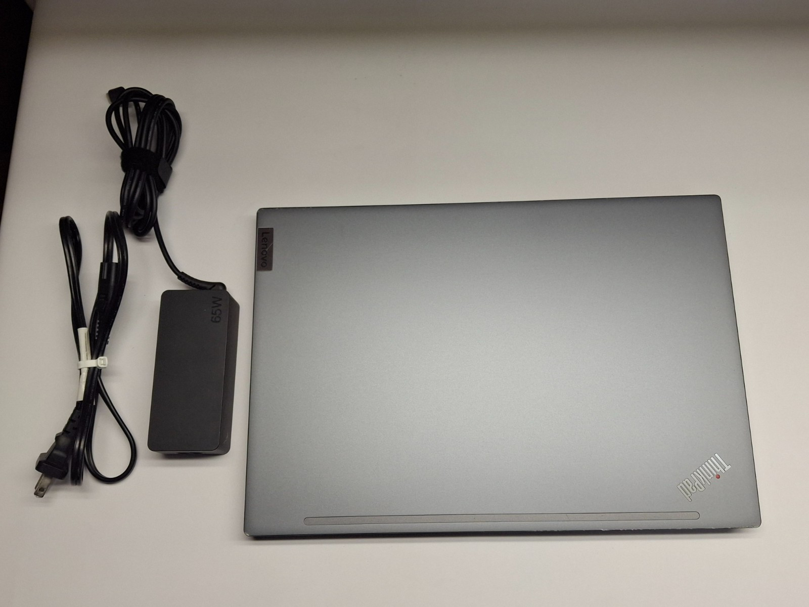 Lenovo ThinkPad T14s Gen 2 14″ FHD i5-1145G7 2.6GHz 8GB RAM 256GB SSD Win 11 Pro