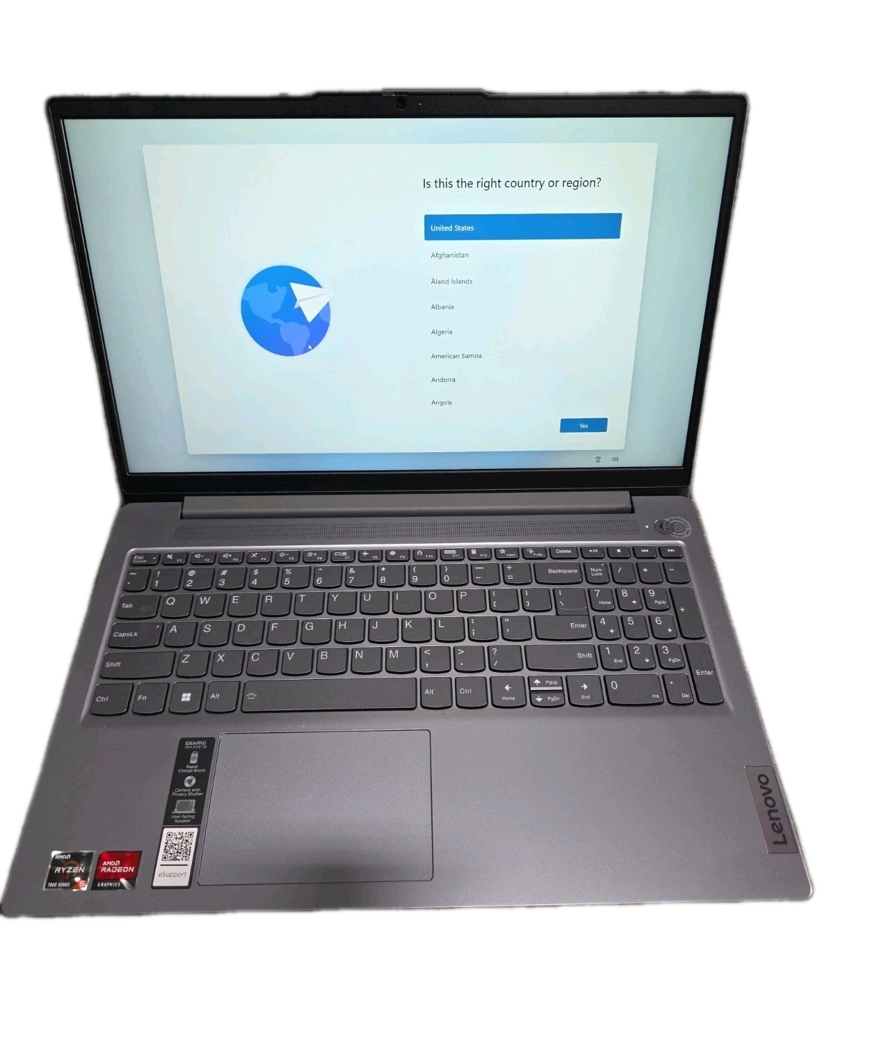 READ DESCRIPTION! Lenovo Slim 3 15.6″ TOUCH Ryzen 5 7520U 8GB/512GB Arctic Grey