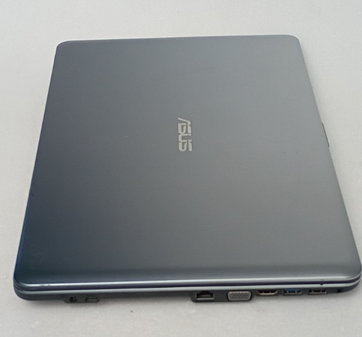 ASUS X540L Laptop, Intel Core i3-5020U CPU 2.20GHz, 4 GB RAM PARTS/REPAIR NO HD