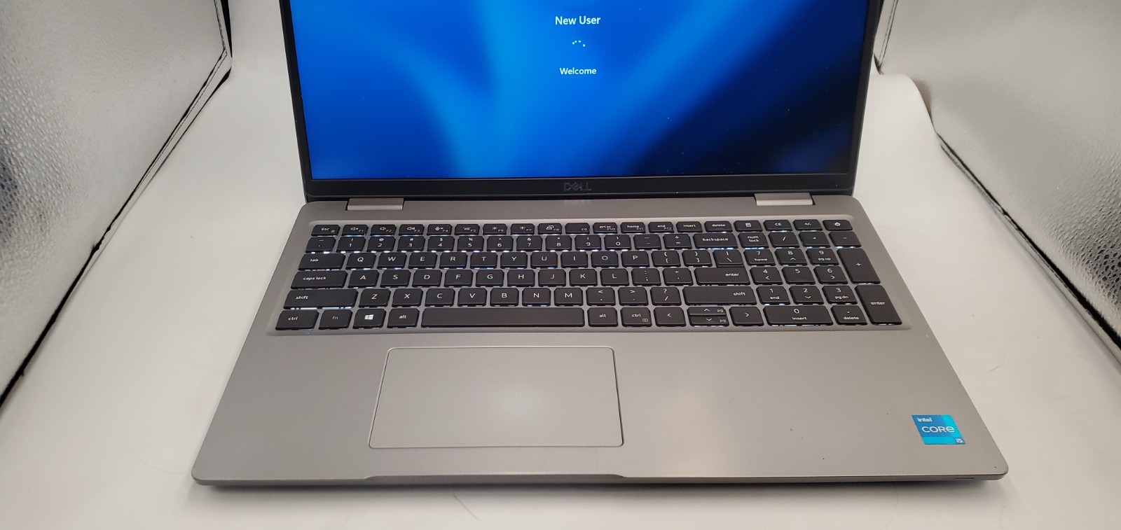 Dell Latitude 5520 Laptop Intel Core i5-11th Gen 8GB RAM 256GB SSD W11P UHD 15″