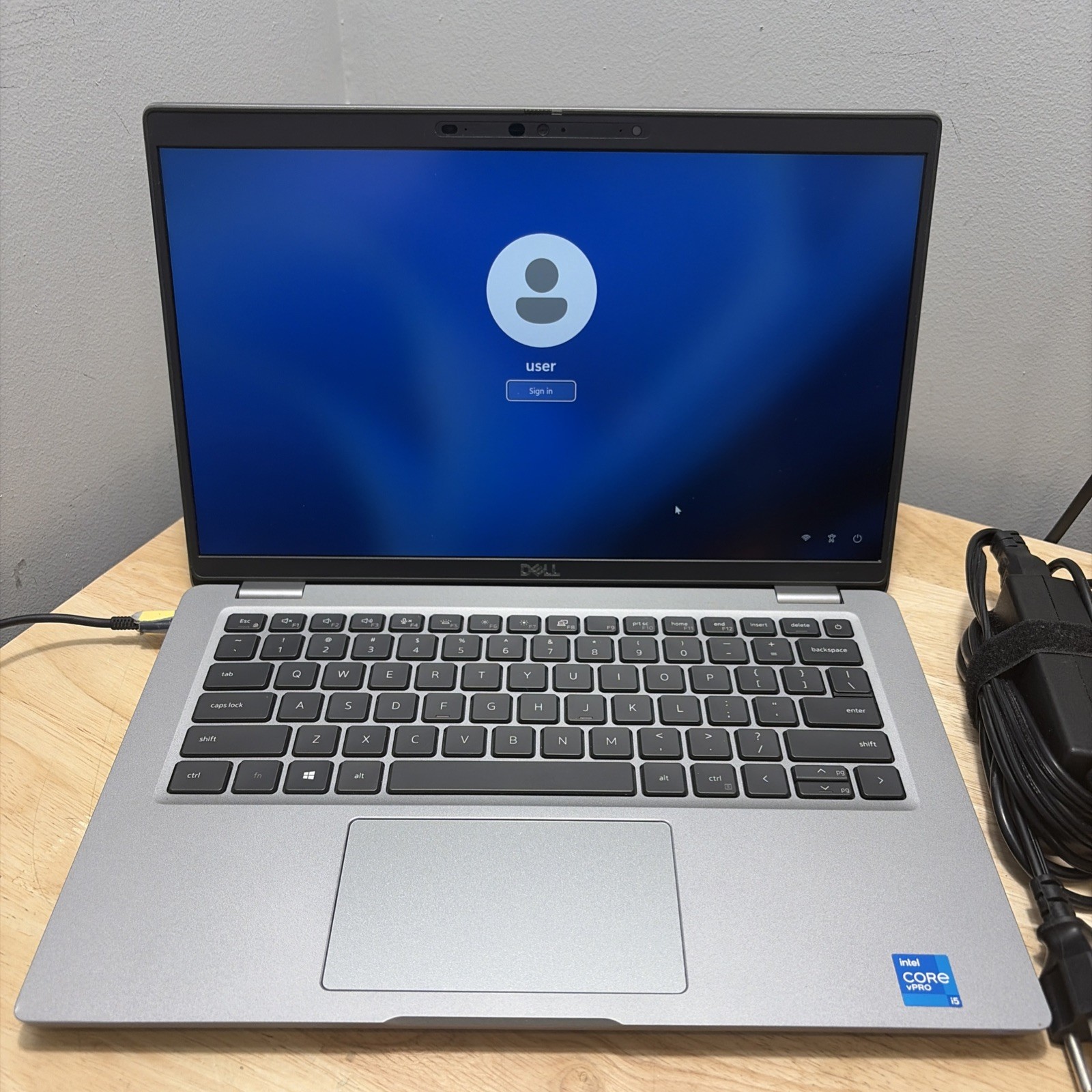 Dell Latitude 5420 14” FHD, 256GB SSD Intel i5-1145G7 16GB WCam WiFi Win 11 Pro