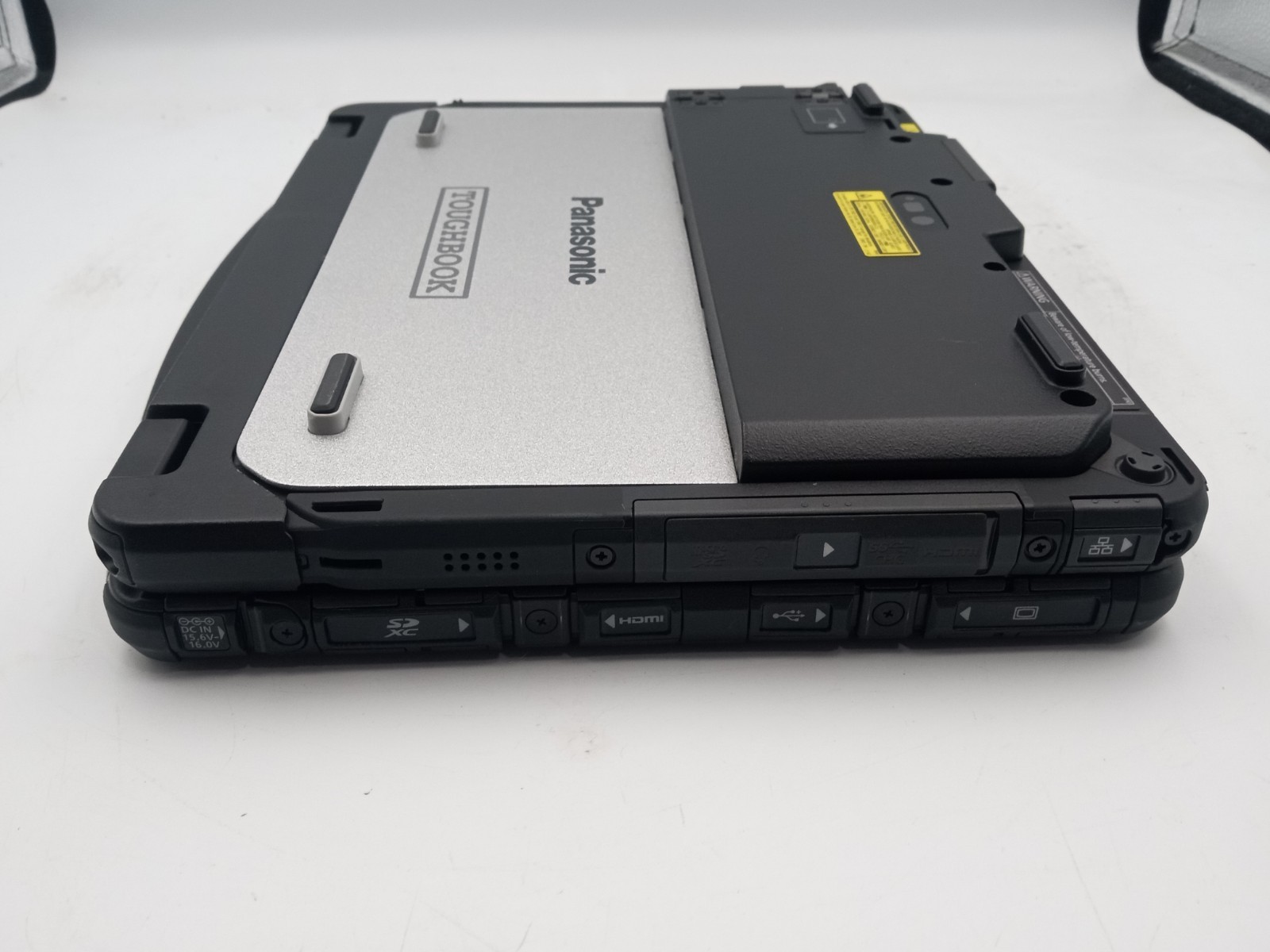 Panasonic Toughbook CF-20 10.1″ Touch Intel i5-7Y57 8GB RAM 128GB SSD Windows 11