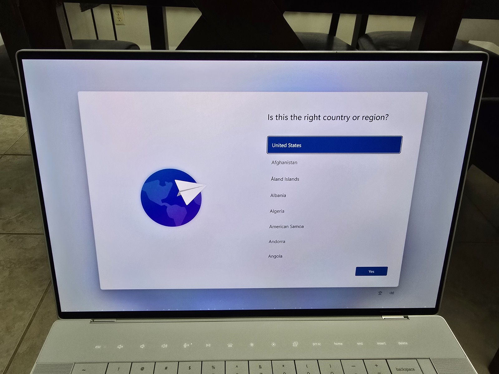Dell XPS 16 Premium 16 4K OLED Touch Ultra 9 285H 32GB 1TB RTX 5060 Laptop