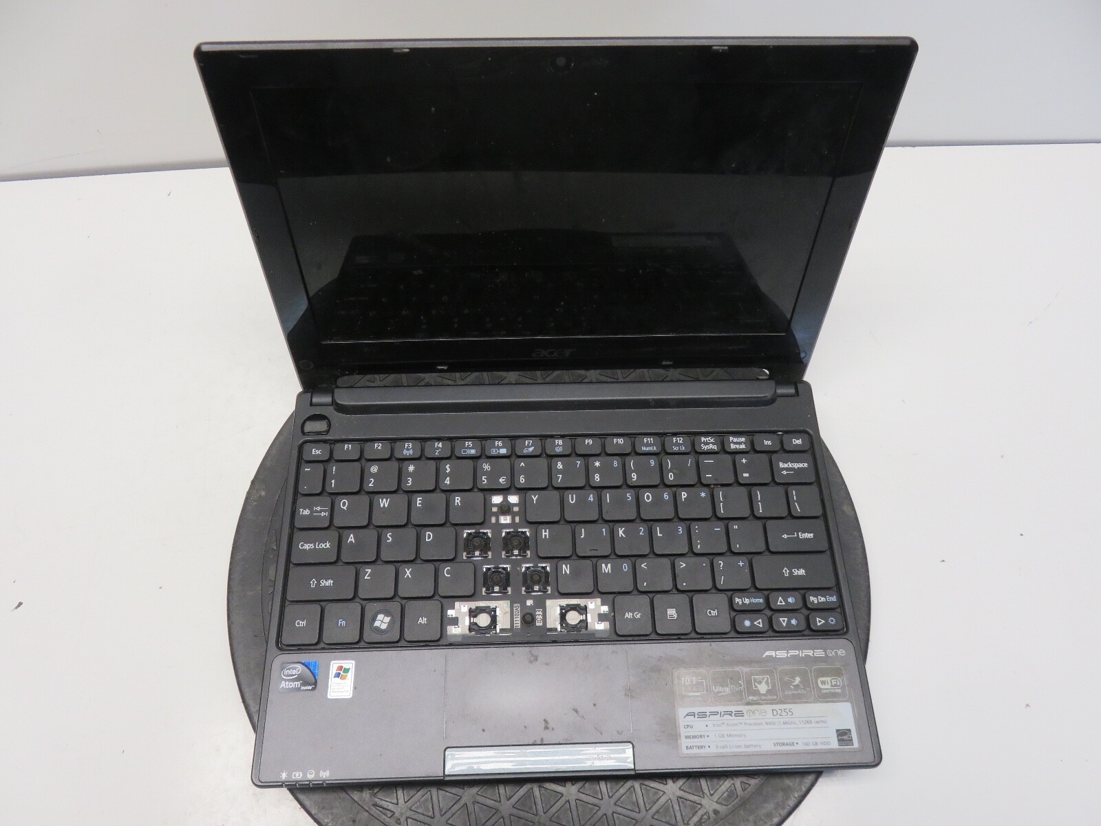 Acer Aspire One Intel Atom N450 1.66GHz 1 GB NO HDD No Batt – READ