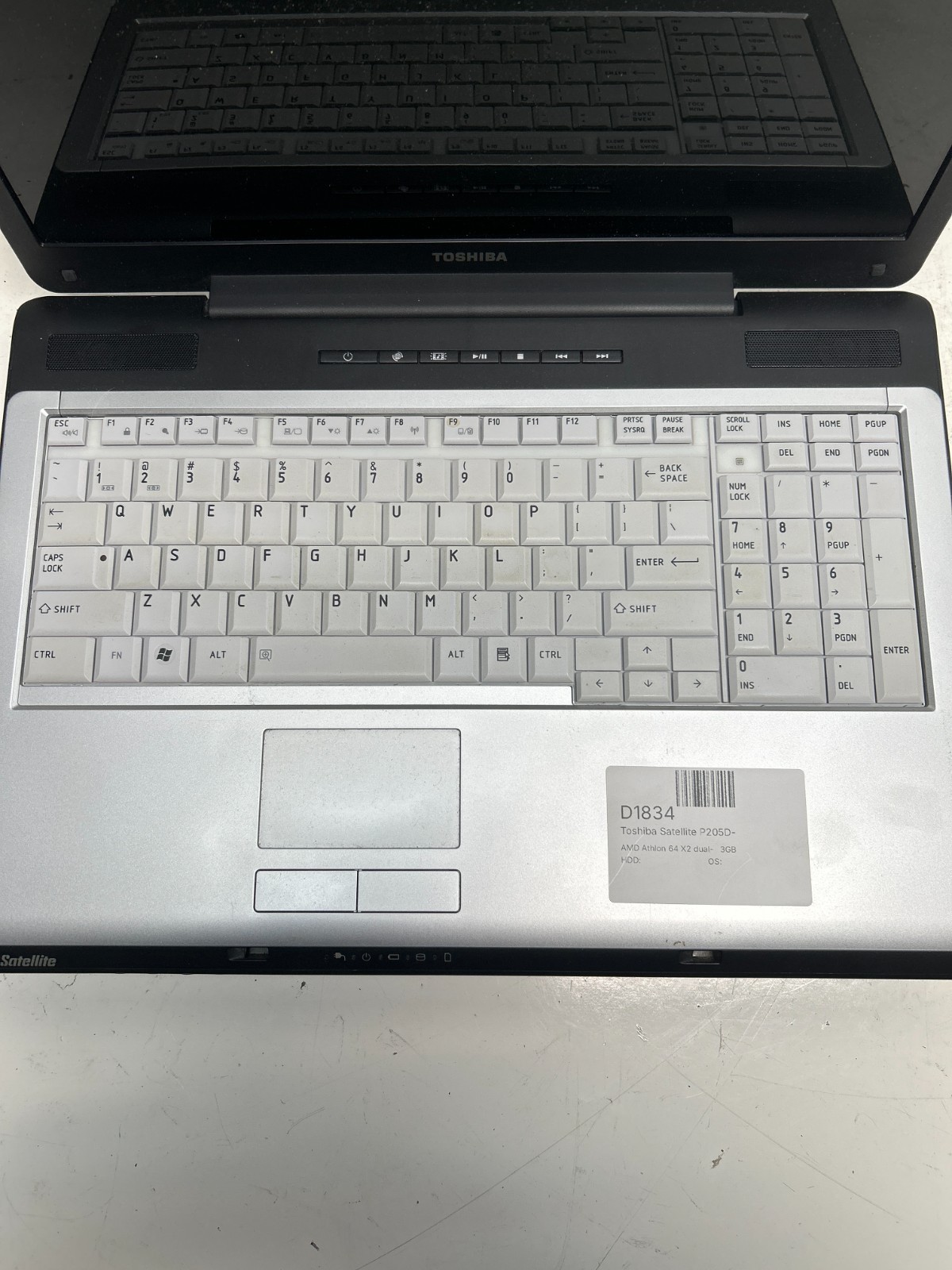 Toshiba Satellite P205D-S7436 AMD Athlon 64 X2 Dual-Core 1.7GHz 3GB NO HDD