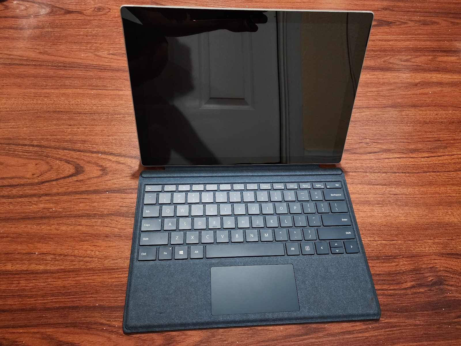 Microsoft Surface Pro 7 1866 Core i7-1065G7 1.3GHz 16GB 256GB Windows 11 Pro