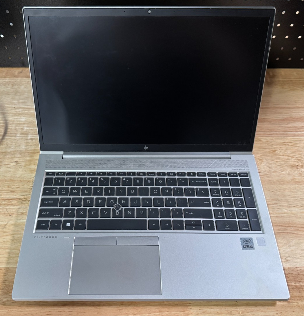 HP EliteBook 850 G7 i5-10210U, 16GB DDR4, SK hynix 256GB, NVMe, Win 11 Pro 25H2