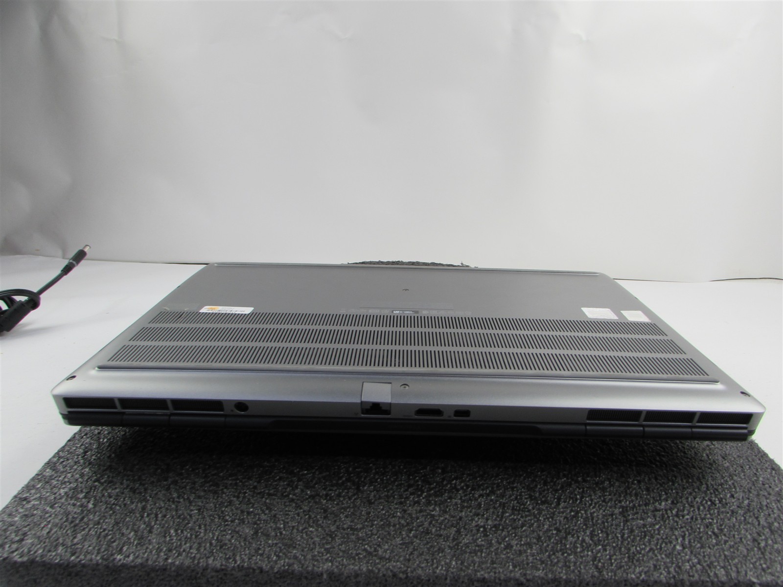 DELL PRECISION 7760 1920X1080 I7-11850H 1TB 32GB NVIDIA RTX A4000 WIN 11 PRO