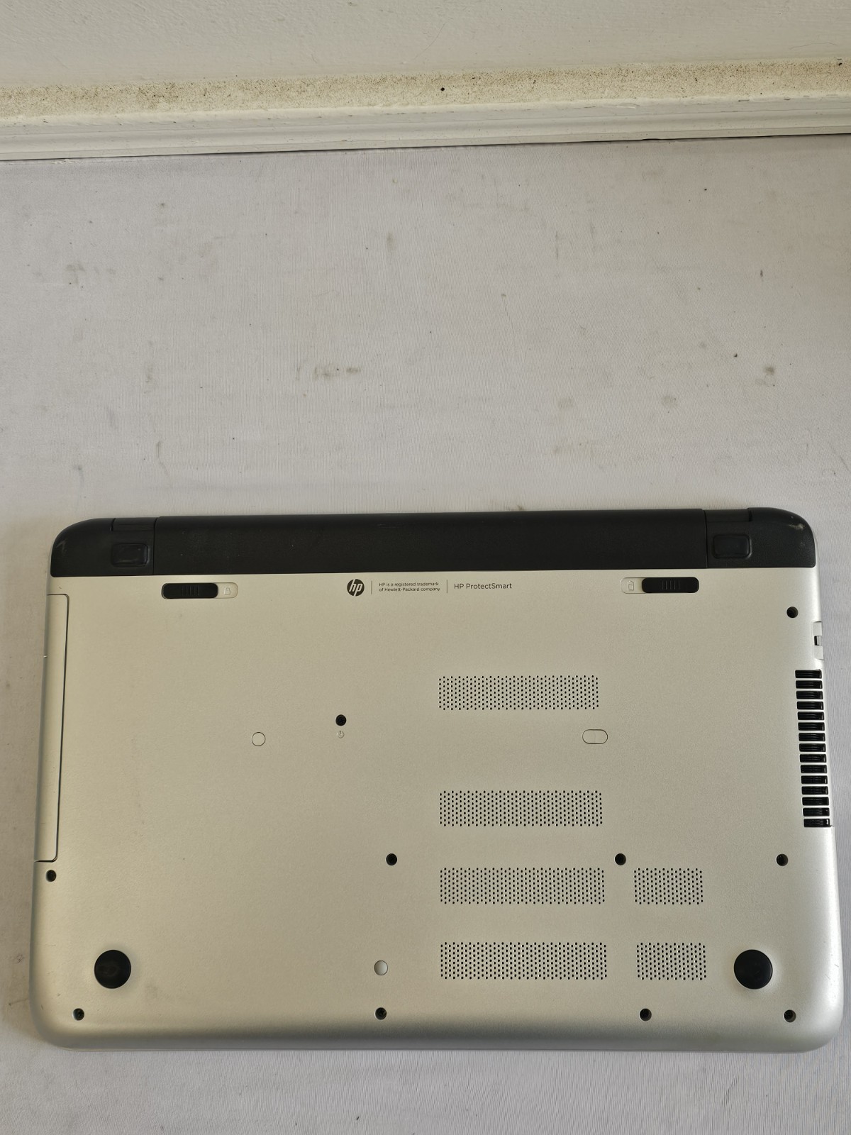 HP Pavilion 15-p151nr Laptop – Intel i5-4210u – 4GB RAM – 750GB – Windows 10