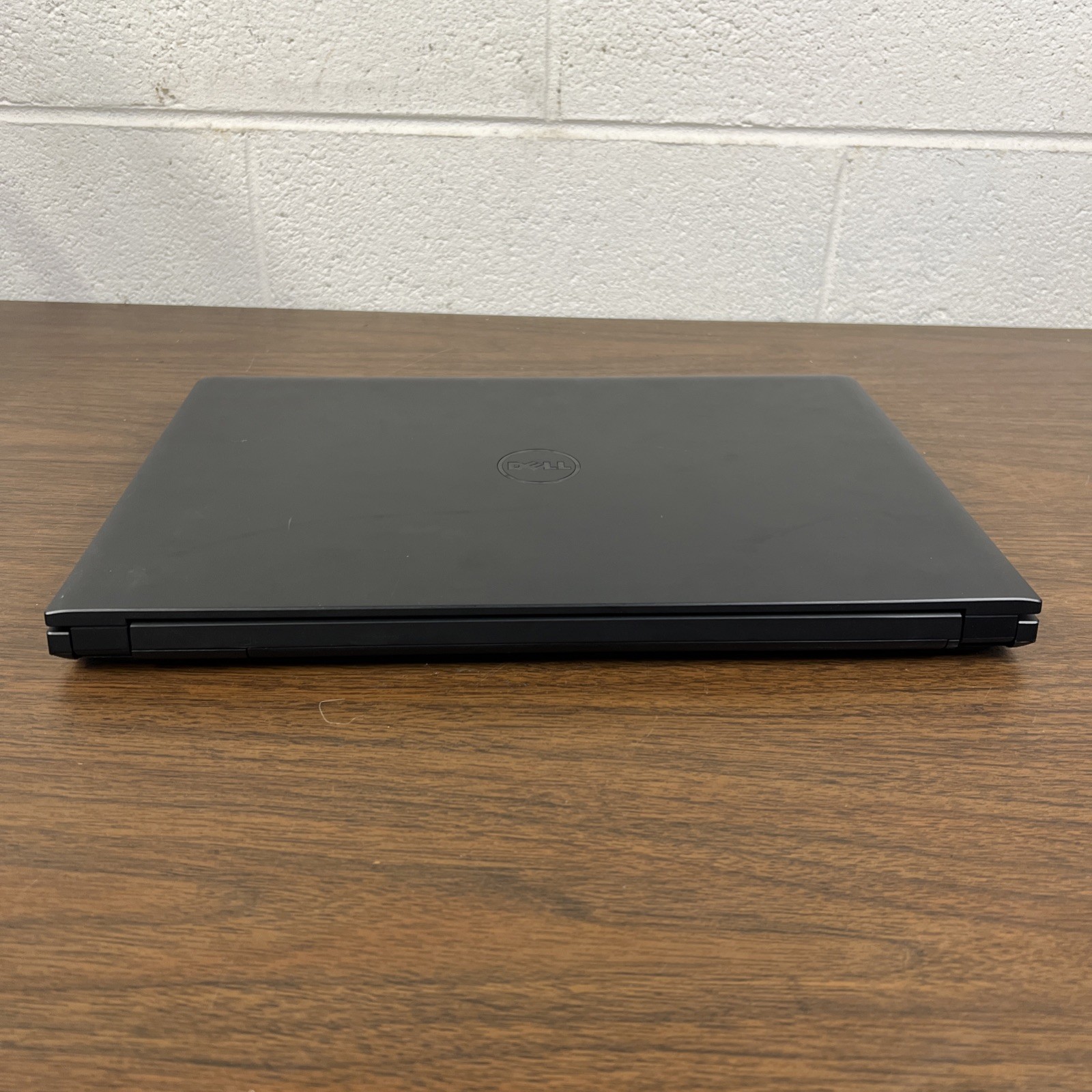 DELL LATITUDE 3560 INTEL CELERON 3215U – 4GB RAM – 500GB STORAGE – WINDOWS 10