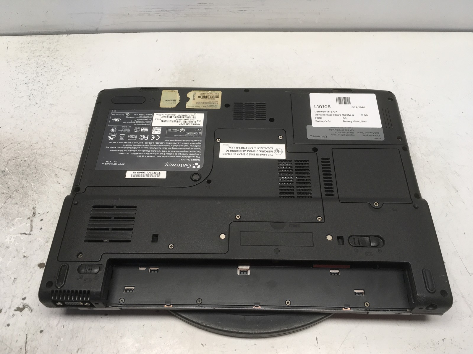 Gateway MT6707 Intel Core 2 Duo T2300 1.66GHz 2 GB NO HDD No Batt
