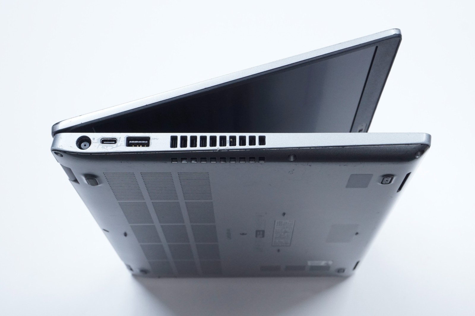 Dell Latitude 5410 14″ Core i5-10310U @ 1.70GHz 16GB RAM 512GB SSD (No BATT/OS)