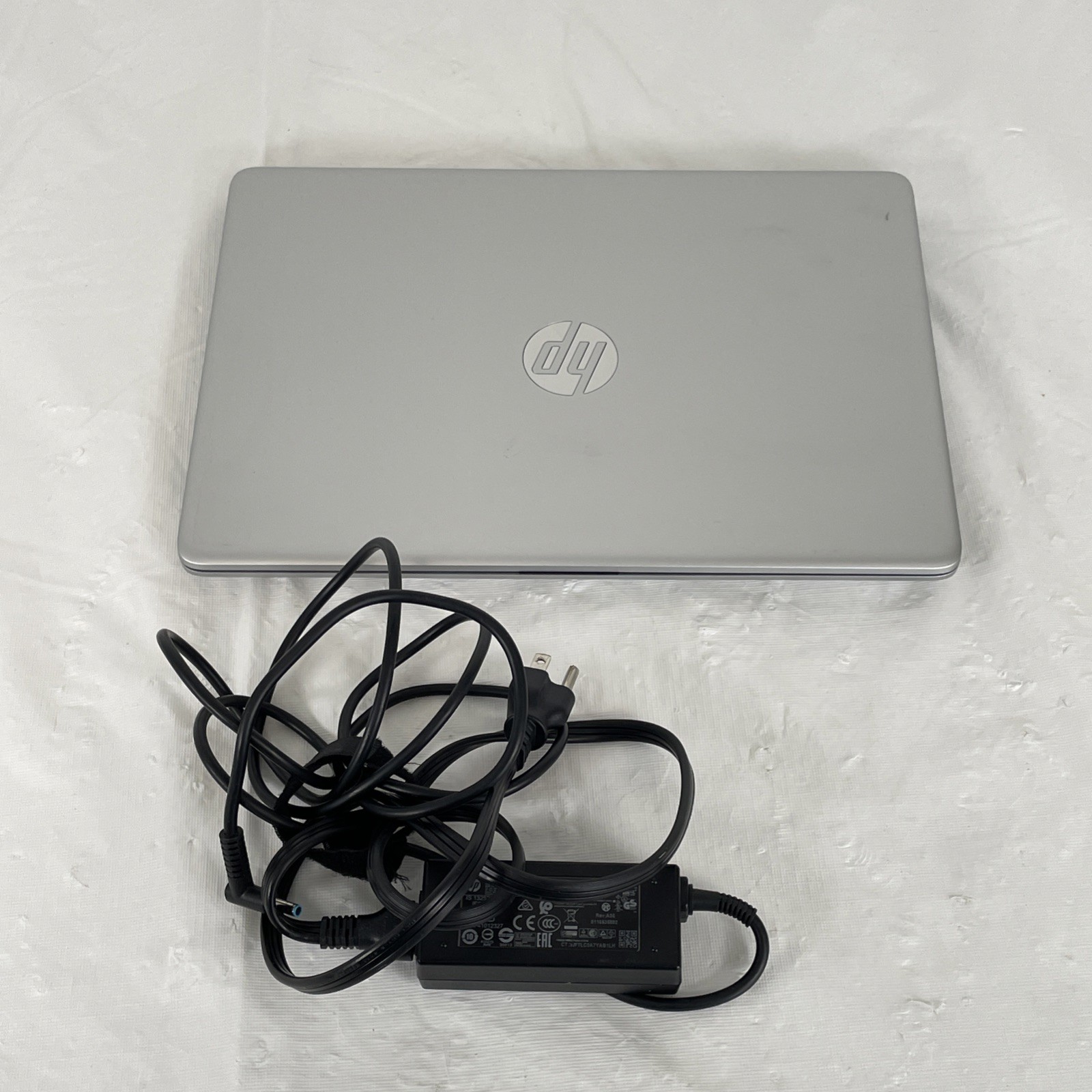 HP 14-df0023cl 14″Laptop | i3-8130U 2.2GHz | 8GB RAM, 128GB SSD M2 | WINDOWS 11
