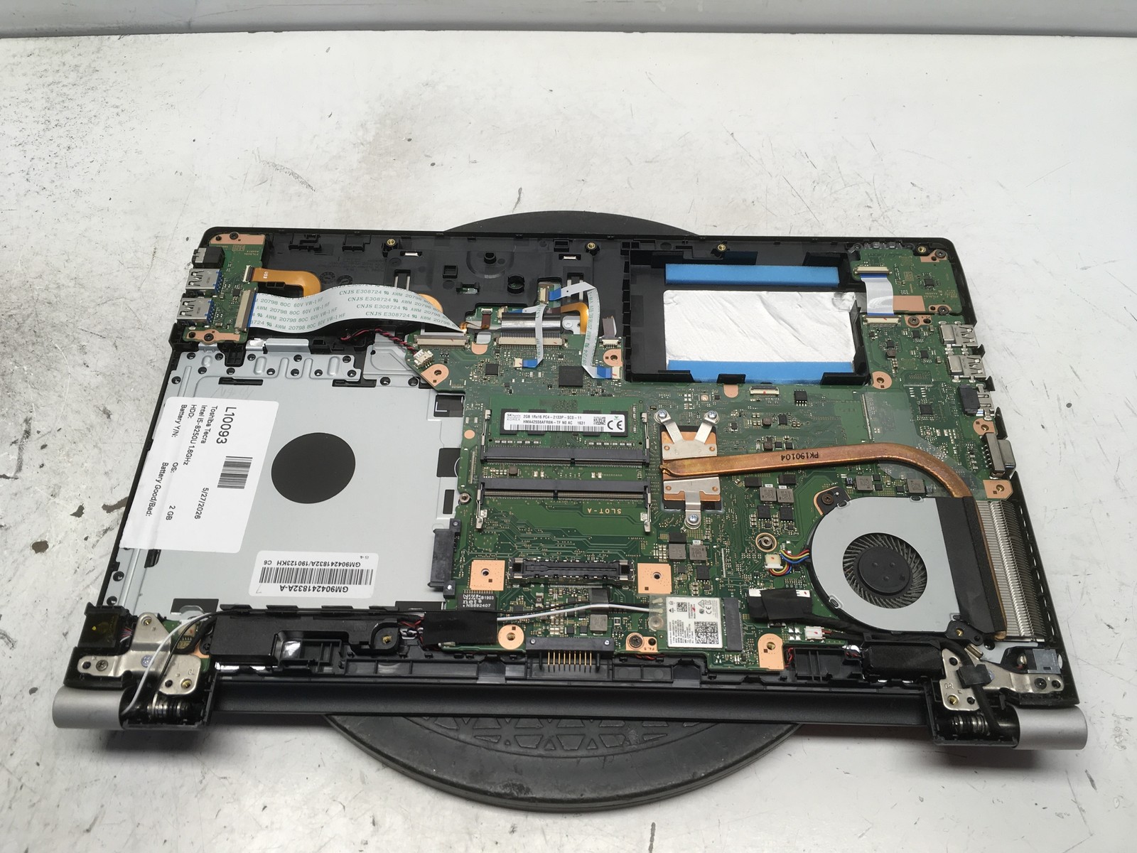 Toshiba Tecra Intel i5-8250U 1.6GHz 2 GB NO HDD No Batt