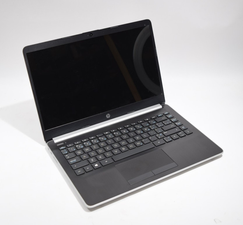 HP 14s-dk0008ca Laptop 128GB Storage, 8GB RAM, AMD A9-9425 Win 11 Pro *NEW BATT*