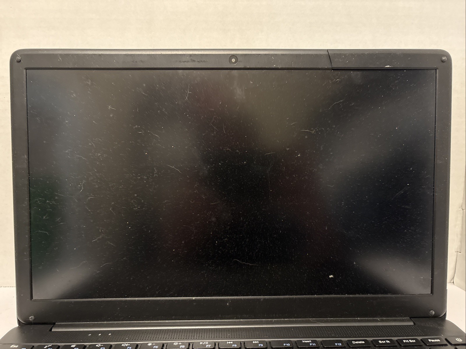 Gateway GWTN156-7BK 15.6″ FHD i3-1115G4 3GHz Intel UHD Graphics 8GB RAM 256GB