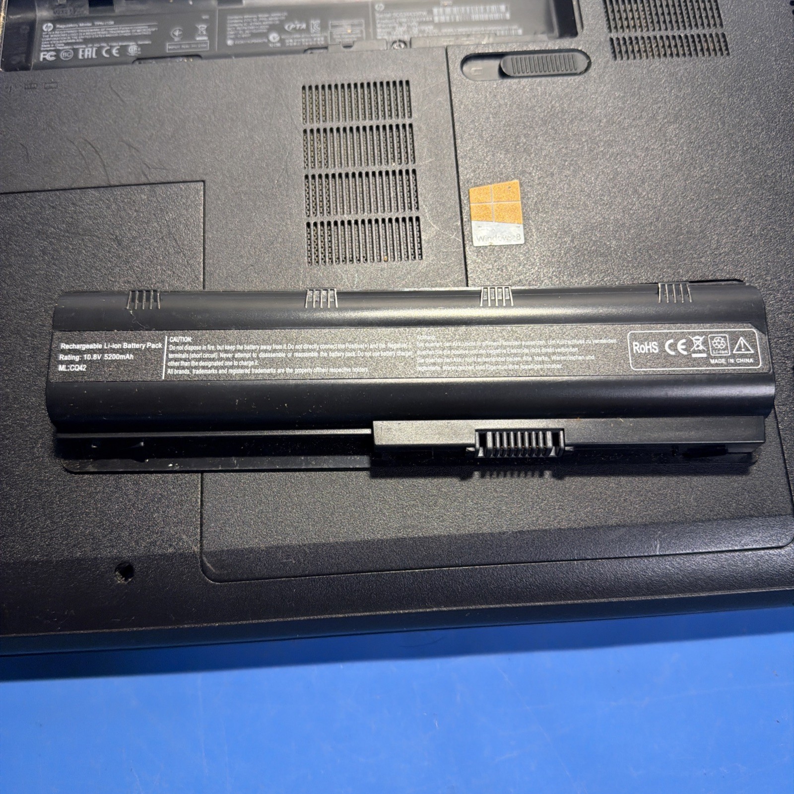 HP 2000-2D19WM Laptop AMD E-300 4GB Ram NO HD/OS (FL)