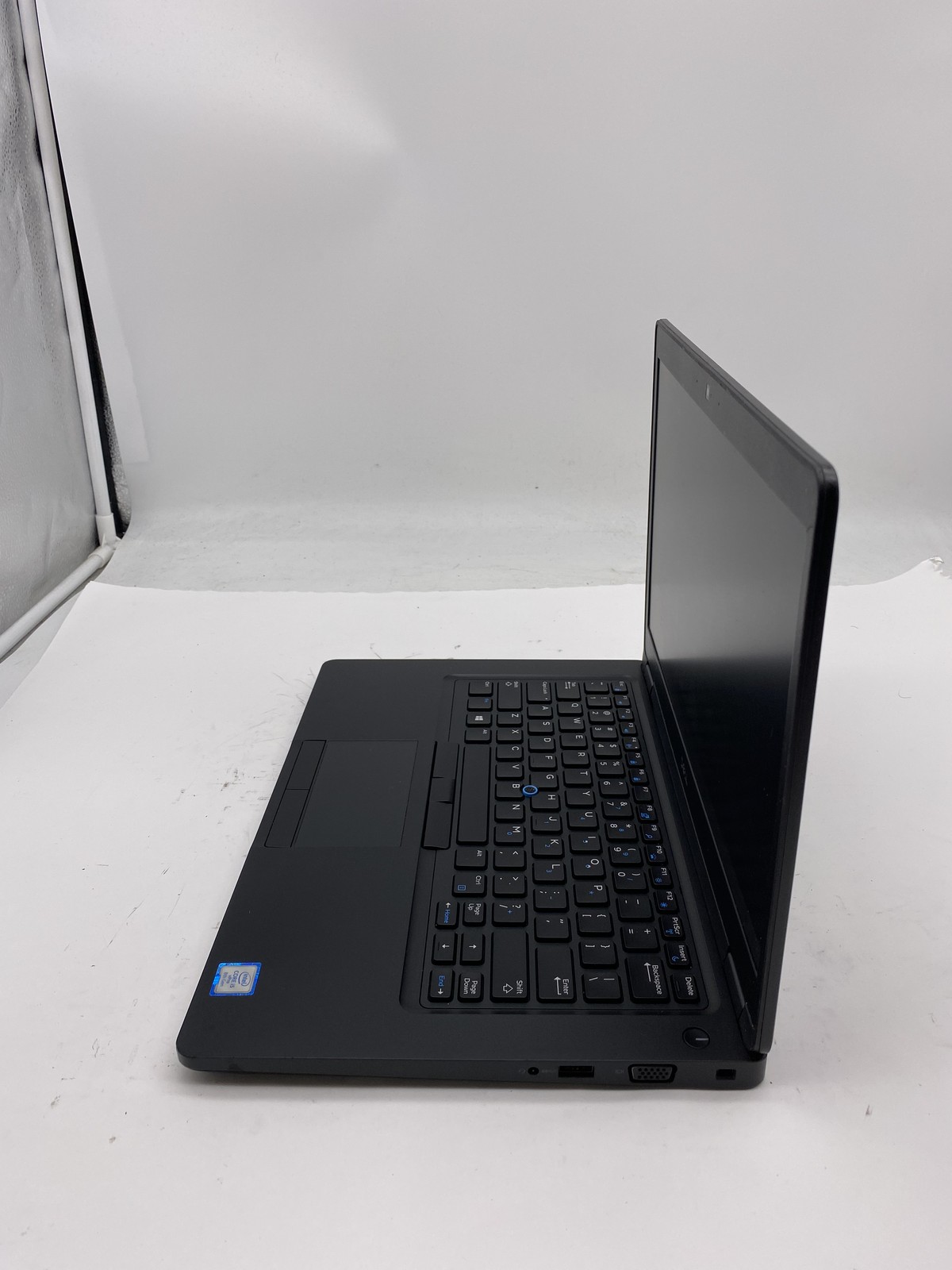 Dell Latitude 5490 14″ Laptop Intel Core i5 8350U 1.7GHz 16GB RAM 256GB SSD W11P