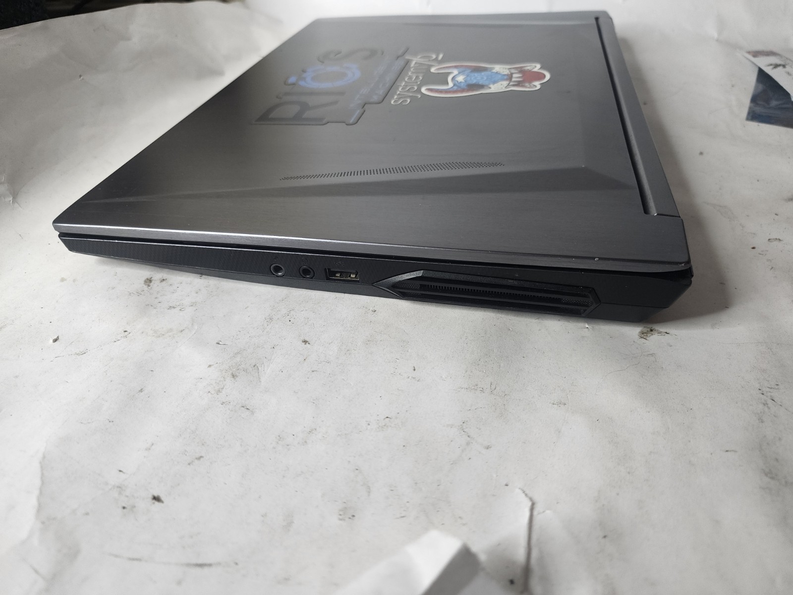 System76 Kudu6 Amd Ryzen 9 5900HX@3.30ghz 64gb Ram 2tb Nvme Ssd Nvidia Rtx 3060