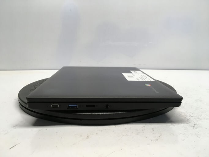 Lenovo IdeaPad 3 CB AMD A6-9220C 2000MHz 4 GB ChromeOS No Batt