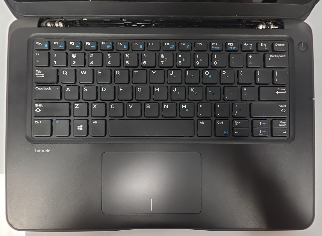 Dell latitude 3380| Touch| Intel Core i3-6006U|4GB RAM 128GB SSD| Win 10 Pro #2