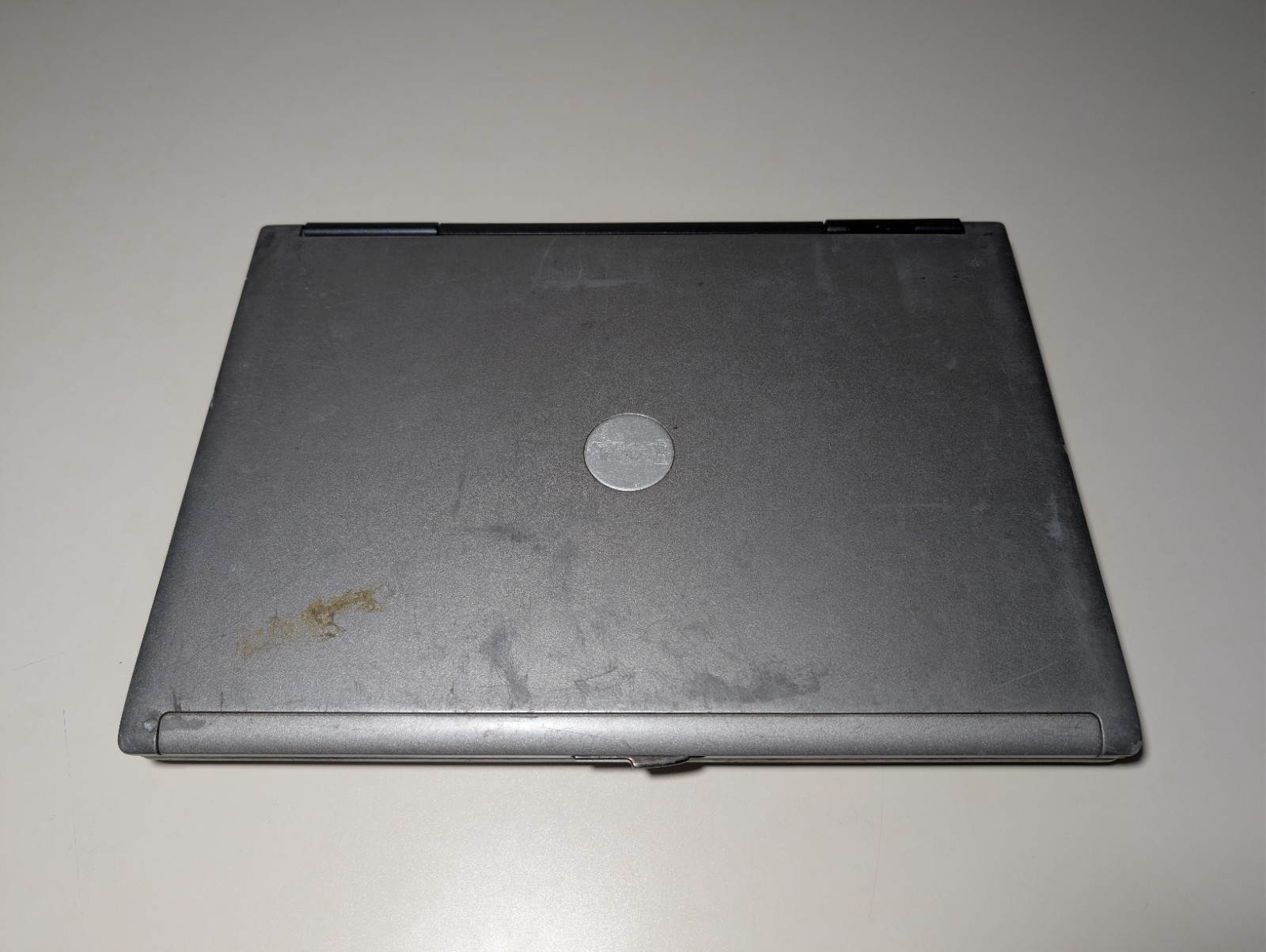 DELL LATITUDE D620 | CD 1GB RAM 500GB HDD | DVD-RW Win XP 32-Bit Serial Port