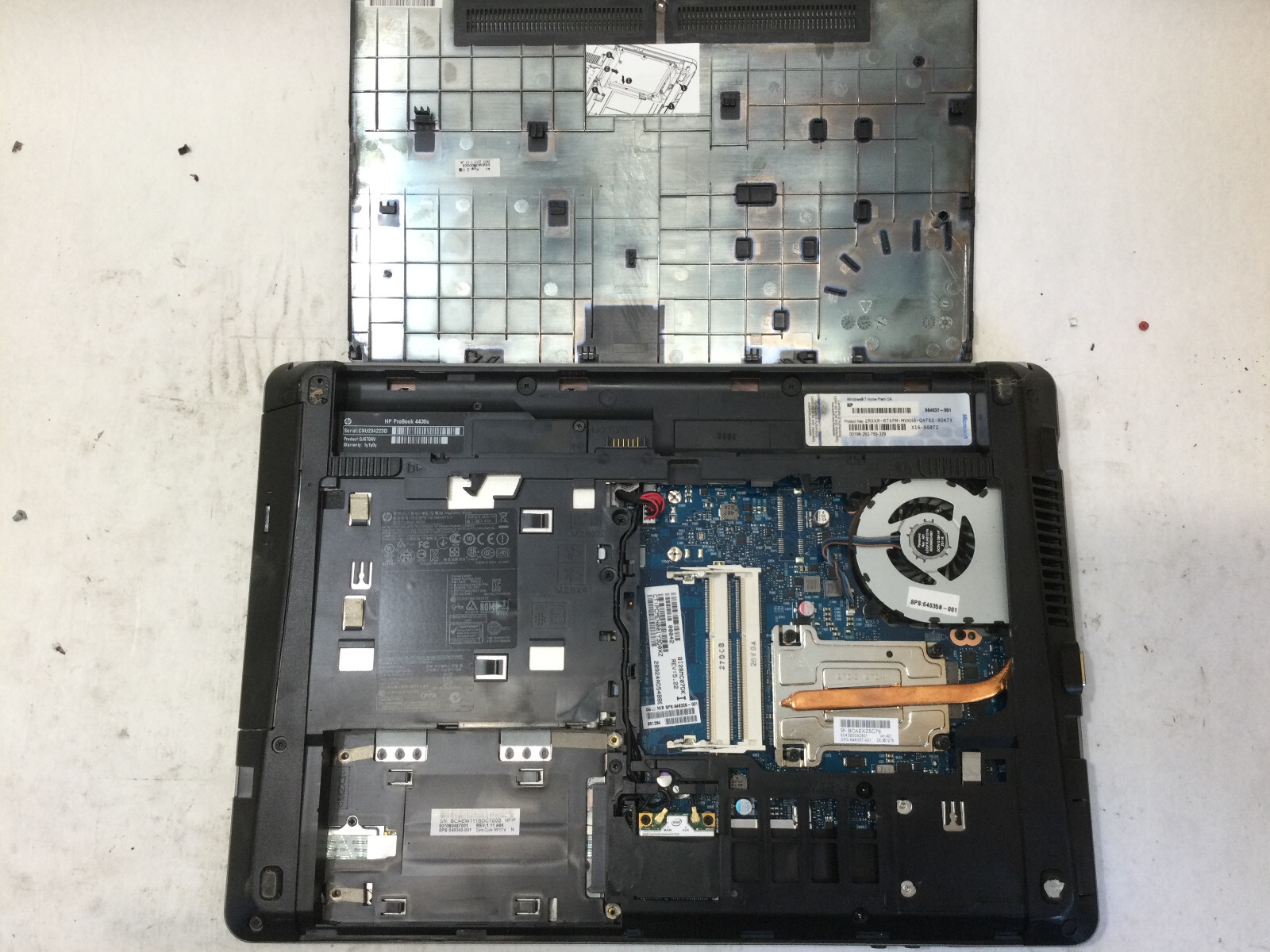 HP PROBOOK 4430S – FOR PARTS – INTEL CORE I5 – NO RAM – READ DESCRIPTION – BB!!!