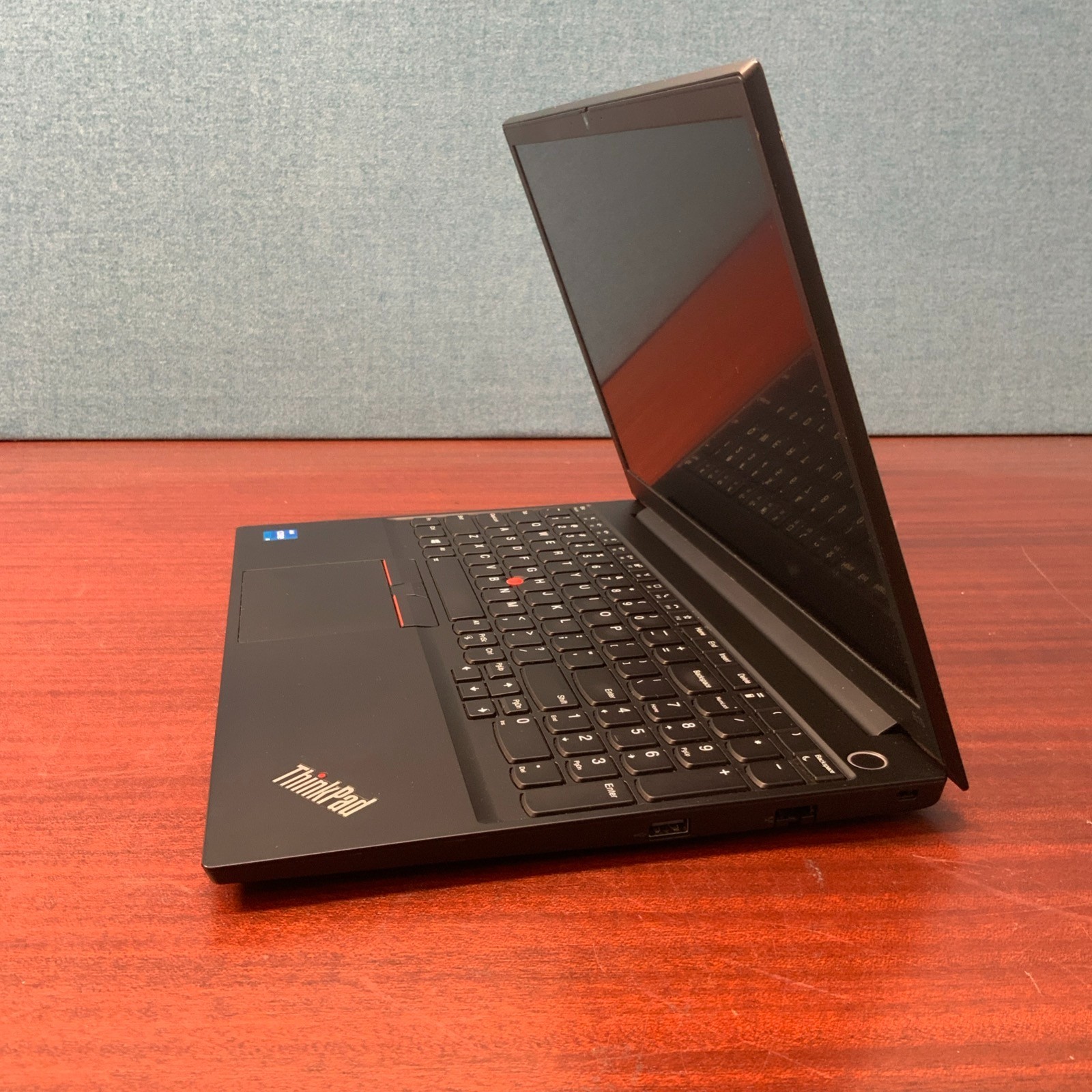 Lenovo ThinkPad E15 Gen 2 Intel i5-1135G7 16GB RAM 256 GB SSD Win 11 Pro
