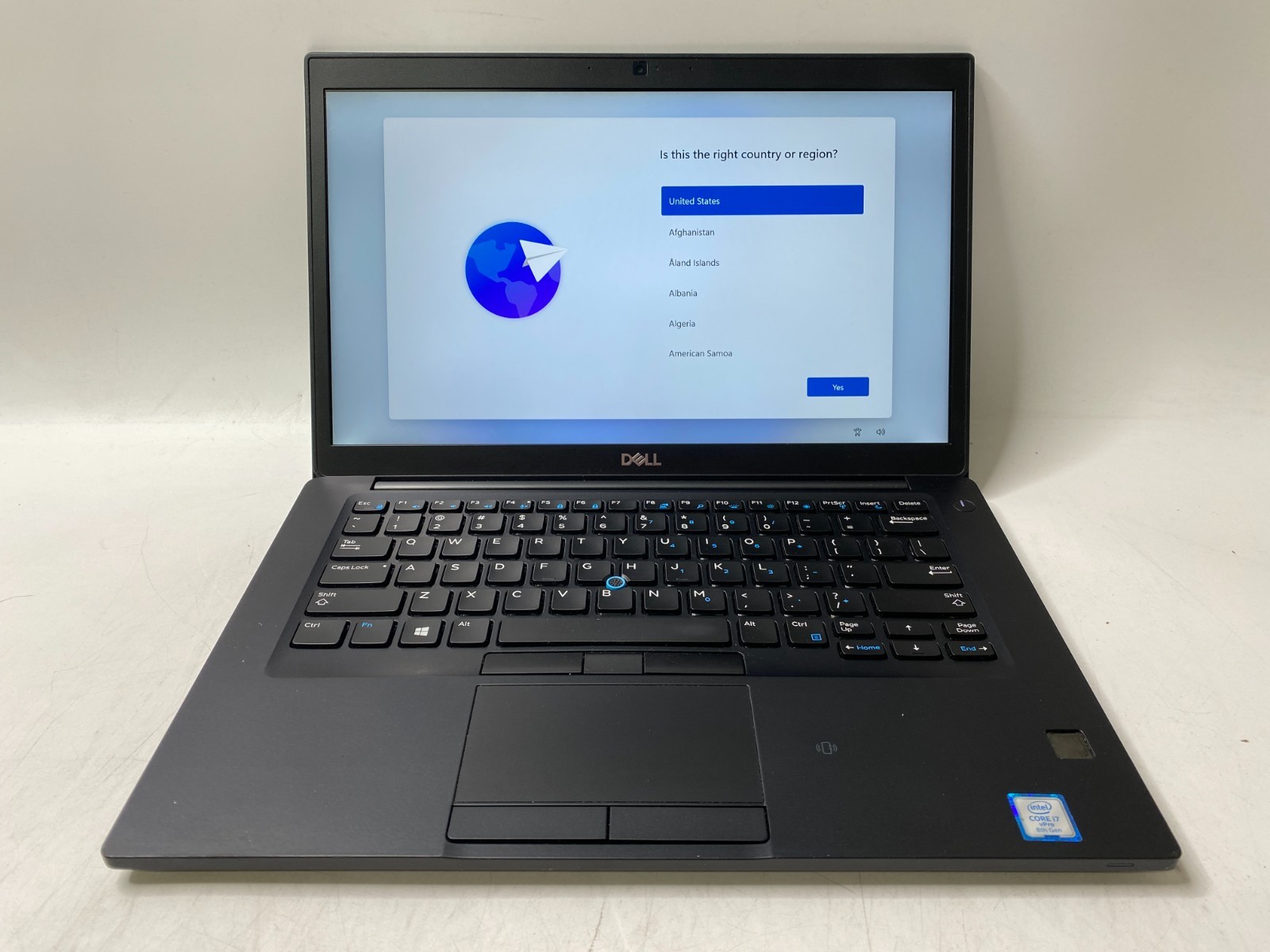 Dell Latitude 7490 14″ i7-8650U 16GB DDR4 256GB SSD Win11Pro 79% Battery, w/AC