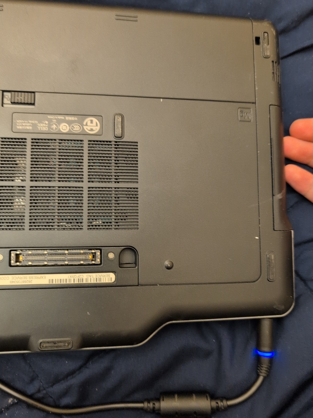 DELL LATITUDE XT3 Intel core i5 2.5Ghz – 8GB RAM W Charger No SSD –